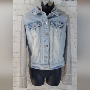 #62 Mossimo Supply Co. Long sleeve denim jacket size large